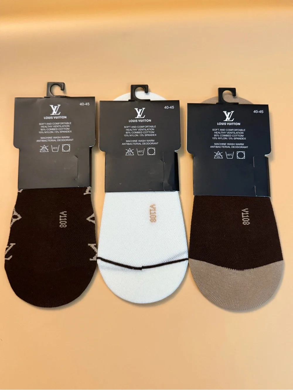 Designer No-Show low cut Socks - Brown & White beige 3 Pack) small-medium NEW